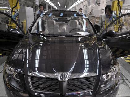 Auto, mercato migliora in Europa ma in Italia è ancora in calo