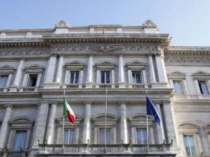 L'Italia è sempre più indebitata per far fronte ai fondi europei