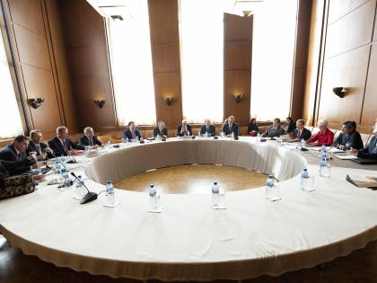 Siria, alla conferenza di pace anche delegazione di Assad: "Non andiamo per arrenderci"