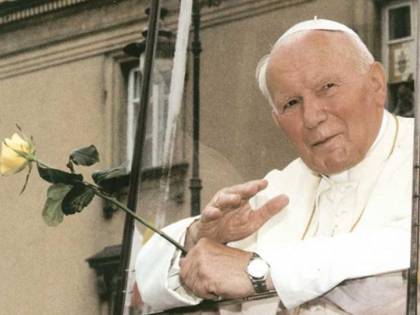 Ecco chi era (davvero) Giovanni Paolo II