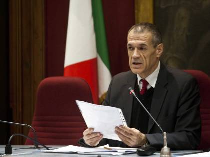 Cottarelli presenta il piano per tagliare 7mila partecipate