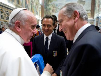 Da Papa Francesco messaggio e tweet per i Mondiali