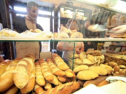 Liberalizzazione orari negozi: flop di Monti. Persi 100mila posti di lavoro