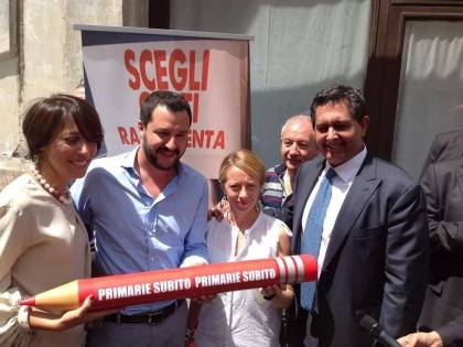 Prove tecniche di disgelo: moderati uniti per un giorno