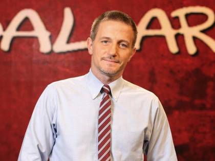 Giannini contro Floris: è subito guerra tra clan
