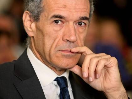 "Si inventano pure le rotelle: ormai è tutto improvvisato"