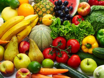 Coronavirus, ora rincarano anche ortofrutta e pesce