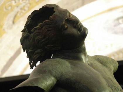 Sicilia, 300 dirigenti nei musei ma Crocetta non trova i soldi per le lampadine e le bollette