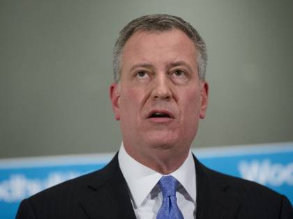 Il sindaco di Nyc contro Trump: "Non deporterà i clandestini"