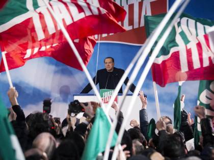 Sondaggio Swg: cresce Forza Italia, scende il Pd, crollo del M5S