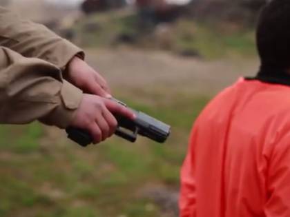 Isis e Boko Haram uniti: cosi giustiziano le "spie"