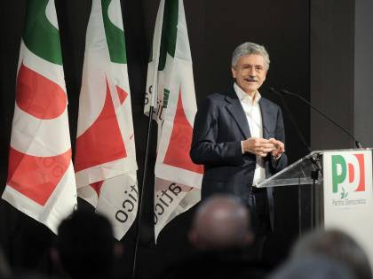 Le trame di D'Alema contro Renzi