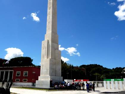 Fiano vuole cambiare l'obelisco: "Bisogna togliere la scritta Dux"