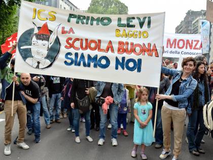 Così la scuola "boccia" Renzi: in migliaia contro la riforma