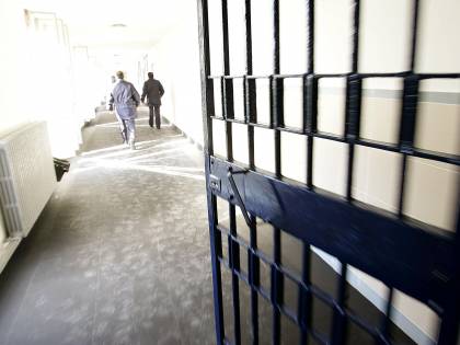 Se Alfano spreca un miliardo per i carcerati extracomunitari