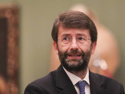 Franceschini sferza il Pd: "Patto con 5S e renziani o la maggioranza salta"