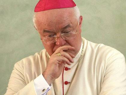 Pedofilia, rinviato a giudizio dal tribunale vaticano l'arcivescovo Wesolowski