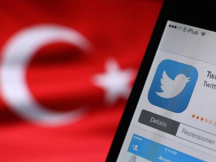 Turchia, studentessa ritwitta un "insulto" a Erdogan: arrestata