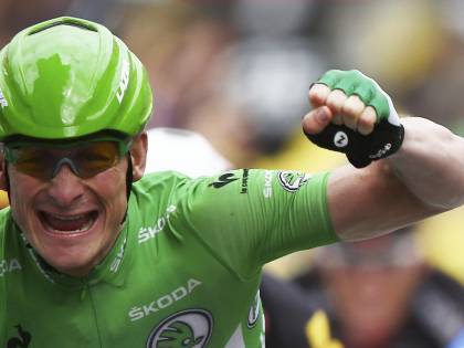 Al Tour è strapotere tedesco In volata doppietta di Greipel