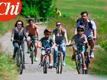 Le vacanze sportive di Veronica Lario