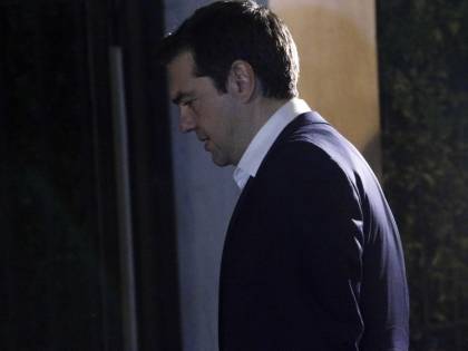 Il piano della minoranza di Syriza: tornare alla dracma e bloccare il governo