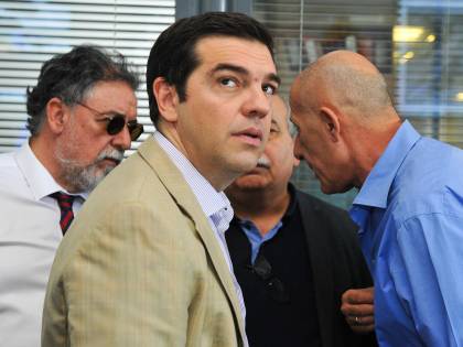 Tv greca: "Tsipras si dimette. Elezioni il 20 settembre"