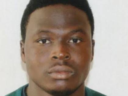 Nigeriano accoltella un uomo, poi chiede lo status di rifugiato