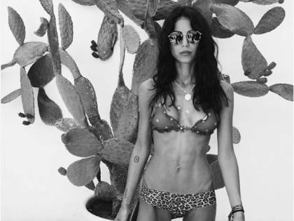 Le foto di Chiara Biasi che scatenano la polemica