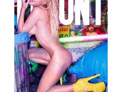 Pamela Anderson: nuda e sexy sulla copertina di Flaunt