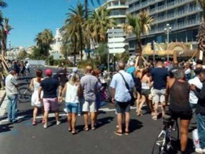 Genitori separati in difficoltà, il giudice: "Spetta ai nonni mantenere i nipoti"