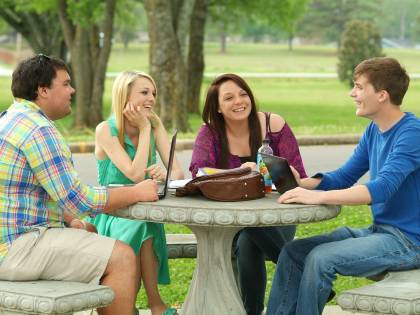 Le 5 università italiane dove è impossibile andare fuori corso