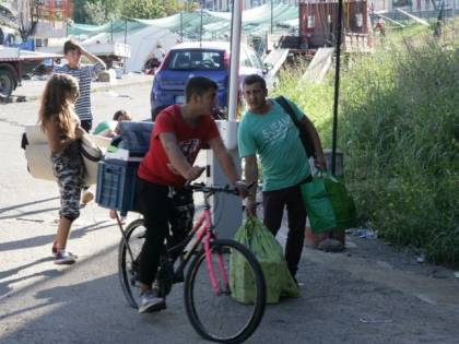 Pioggia di soldi calabresi sulle teste dei rom di Cosenza