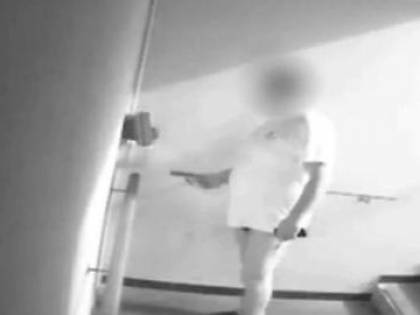 Il vigile timbrava in mutande. "A Sanremo vogliono incastrarmi"