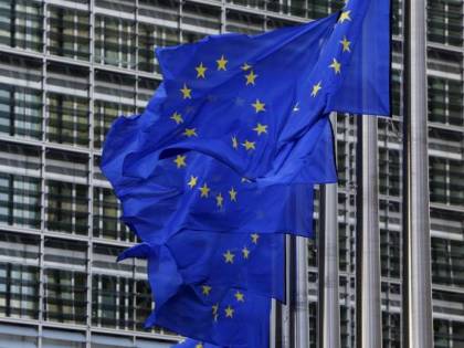 Lettera della Commissione Ue all'Italia: "Correggere i conti"