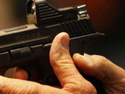 Il vescovo condanna il giudice dopo la sentenza al tabaccaio