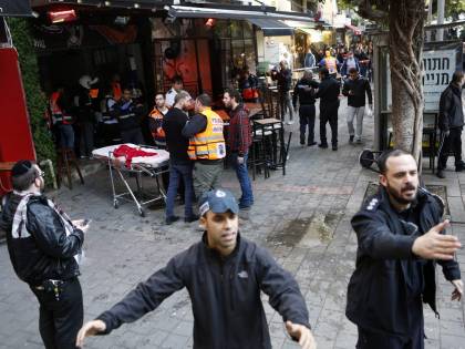Comincia il 2016 del terrore: agguato e due uccisi a Tel Aviv