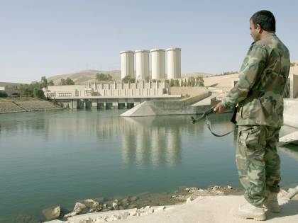 È una diga l'ultima trincea dell'Isis
