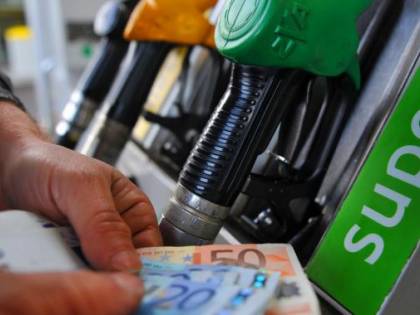 I prezzi della benzina: ecco le tariffe dei distributori indipendenti