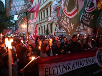 Jobbik, la destra ungherese che sogna il potere