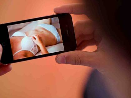 "100mila ragazze nude online". Così vengono spogliate dall'app