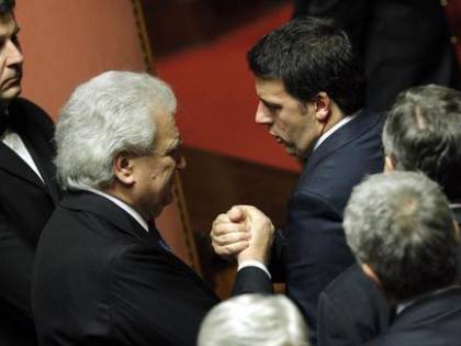 Patto segreto Renzi-Verdini per rottamare anche il Pd