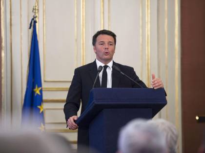 L'ultima promessa di Renzi: "Ora banda larga ovunque"