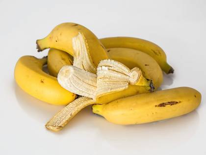 Online si mangiano banane troppo sexy, la Cina le vieta