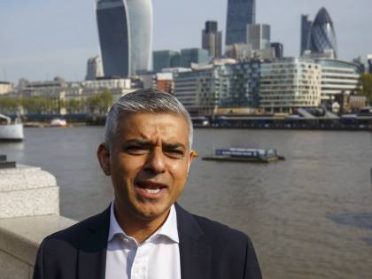 Le accuse d'estremismo islamico al sindaco di Londra