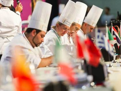 Coronavirus, ecco come gli chef nel mondo affrontano la fuga dei clienti