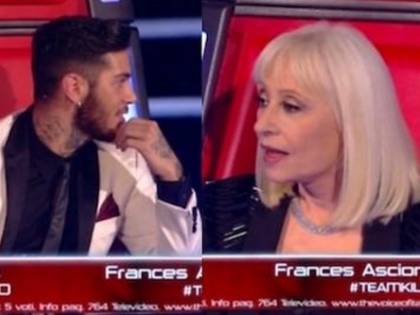 Emis Killa alla Carrà: "Vuoi provare a limonare"