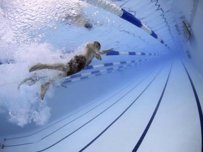 Le piscine e i parchi tematici: ecco cosa riapre in Lombardia