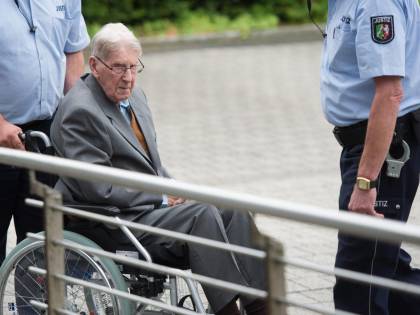 Ex guardia di Auschwitz condannata a 5 anni