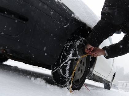 Gomme invernali, sanzioni per chi non le ha ancora cambiate