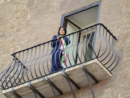 Il barbone e il topo nella Roma grillina
